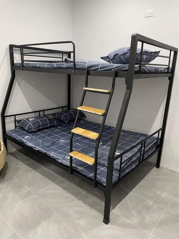 giường tầng sắt 1m2